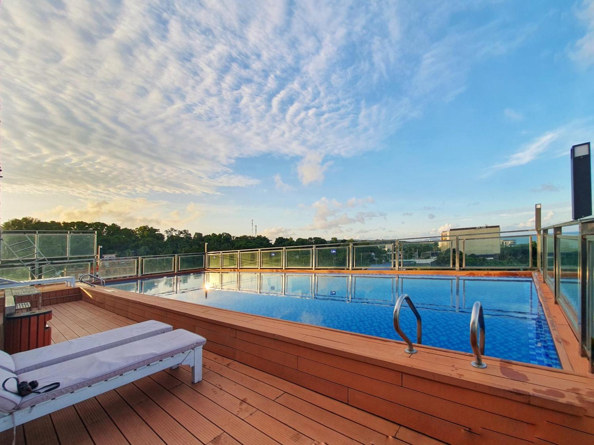 Home Park Hotel Phu Quoc Exterior photo